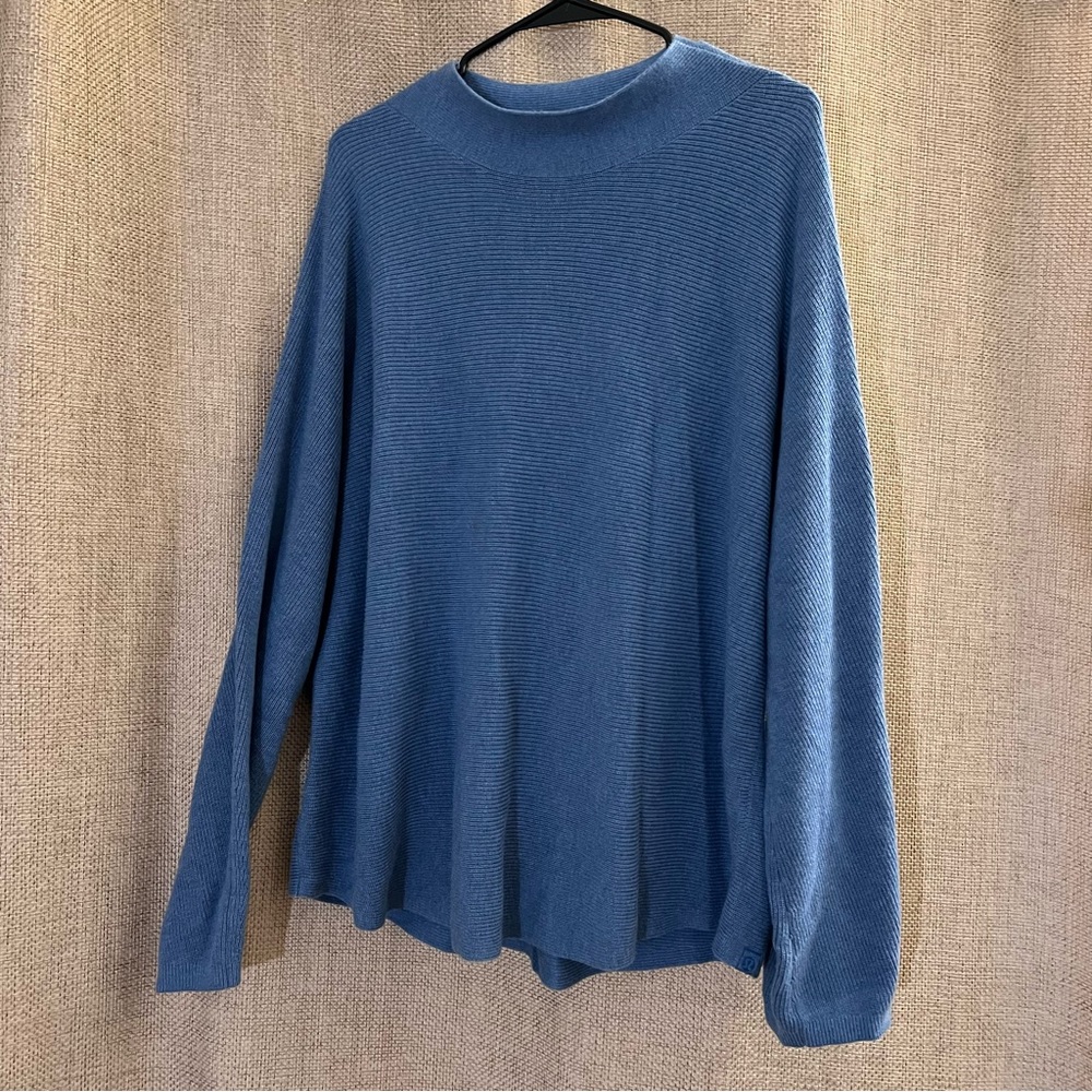 Lululemon Sweater